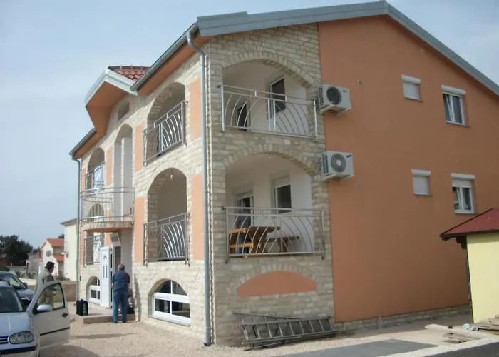 Apartmán Charmante- Sonnige By Interhome *