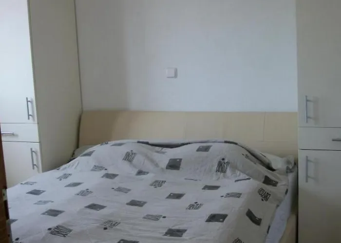 Charmante- Sonnige By Interhome Apartmán *